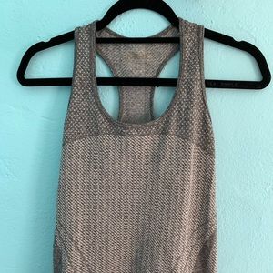 Workout tank